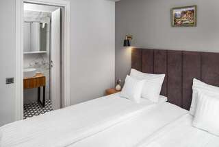 Отель Labirint Hotel Бухарест Стандартный двухместный номер с 1 кроватью или 2 отдельными кроватями-3
